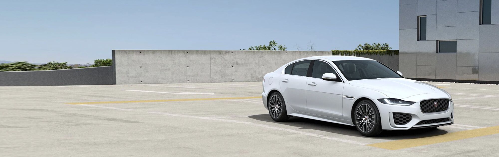 New XE D200 R-Dynamic HSE Auto